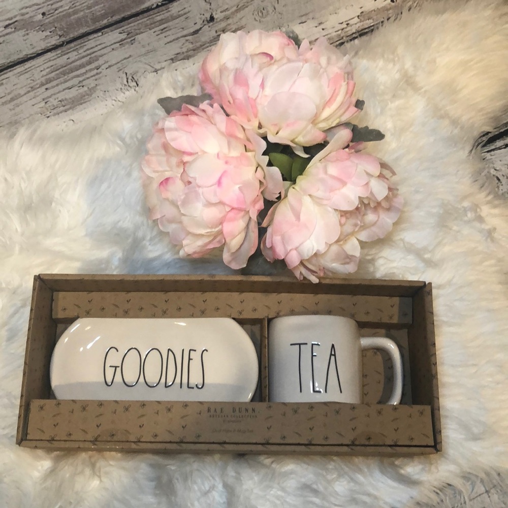 Rae Dunn Mug And plate Set NWT ☕️